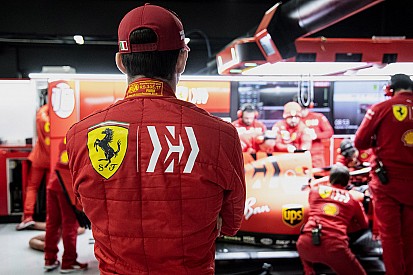 Hem Ferrari, hem Haas egzoz sorunu yaşadı