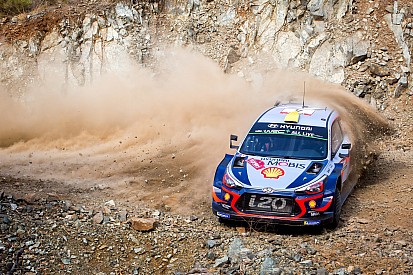 Mikkelsen manda sobre Breen en la mañana del viernes en Turquía