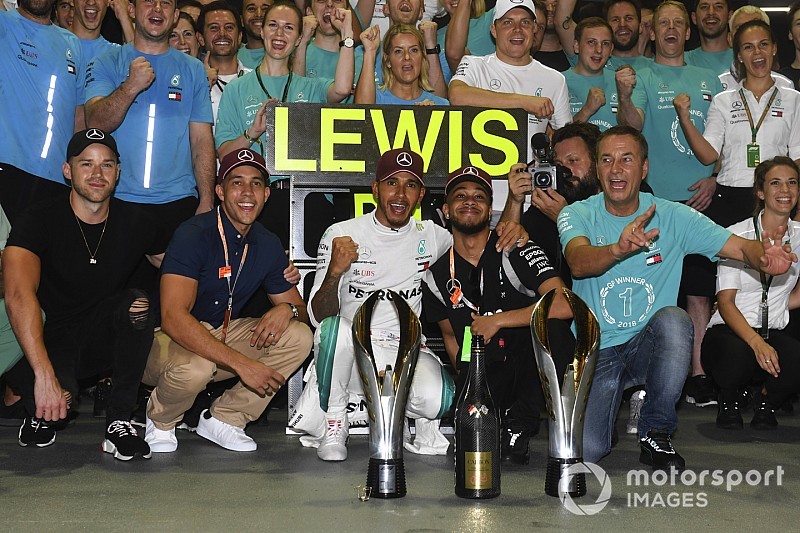 Wolff: Singapur, Mercedes'in en iyi galibiyetlerinden biri