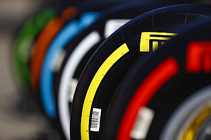 Ferrari сделала самый агрессивный выбор шин на этап в Сингапуре, Mercedes – самый консервативный