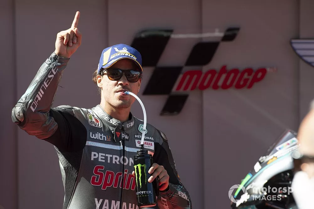 Ganador de la pole Franco Morbidelli, Petronas Yamaha SRT