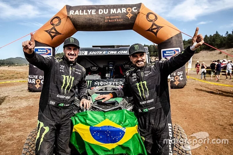 Reinaldo Varela e Gustavo Gugelmin comemoram t&iacute;tulo do Rally Cross Country da FIA