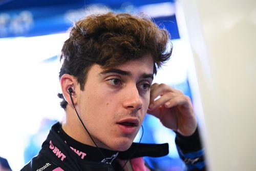 VIDEO: Colapinto con choque y eliminado en la Q1 de Bakú