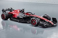 Alfa Romeo C43 Gabungan Ide Red Bull dan Ferrari