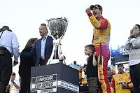 Joey Logano derrota a Chastain por el campeonato 2022 de NASCAR