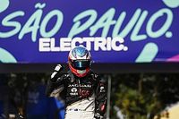 Evans se lleva una luchada victoria en Sao Paulo