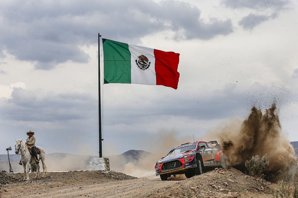 Thierry Neuville, Nicolas Gilsoul, Hyundai Motorsport Hyundai i20 Coupe WRC