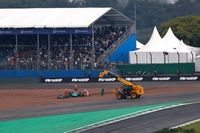 La incómoda decisión que enfrenta Lawrence Stroll en Aston Martin