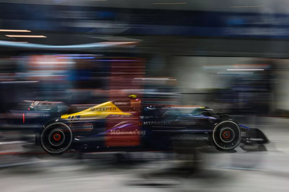 Franco Colapinto, Williams FW46, dans la voie des stands