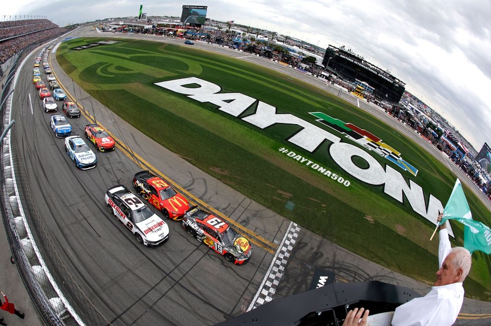 Rey Mysterio replaced as grand marshal at Daytona regular series finale