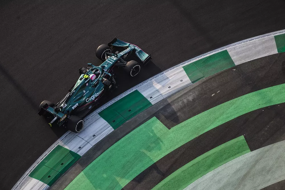 Sebastian Vettel, Aston Martin AMR21