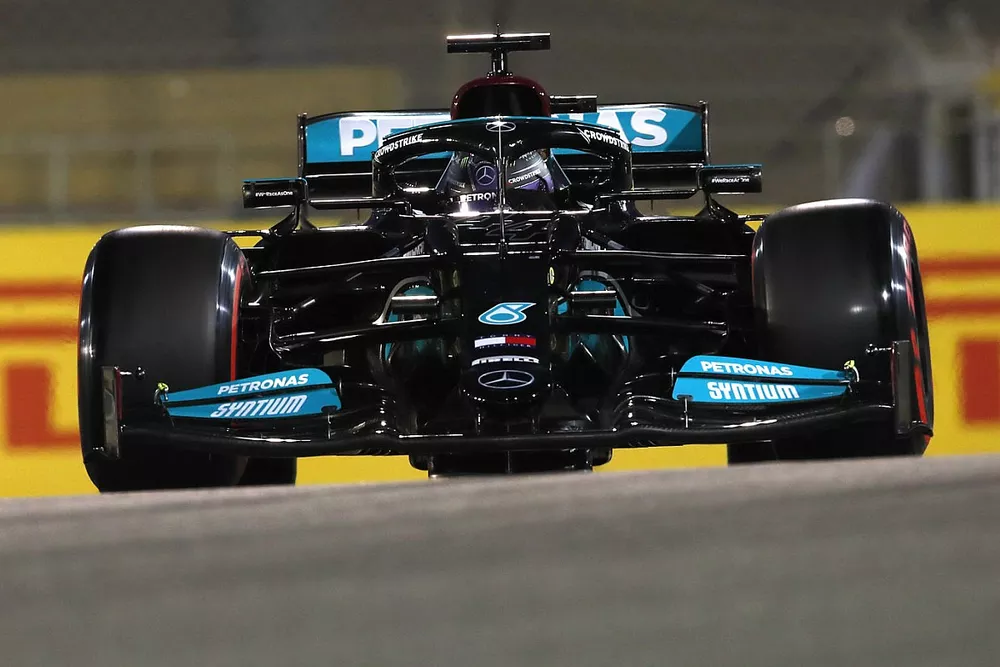 Lewis Hamilton, Mercedes W12