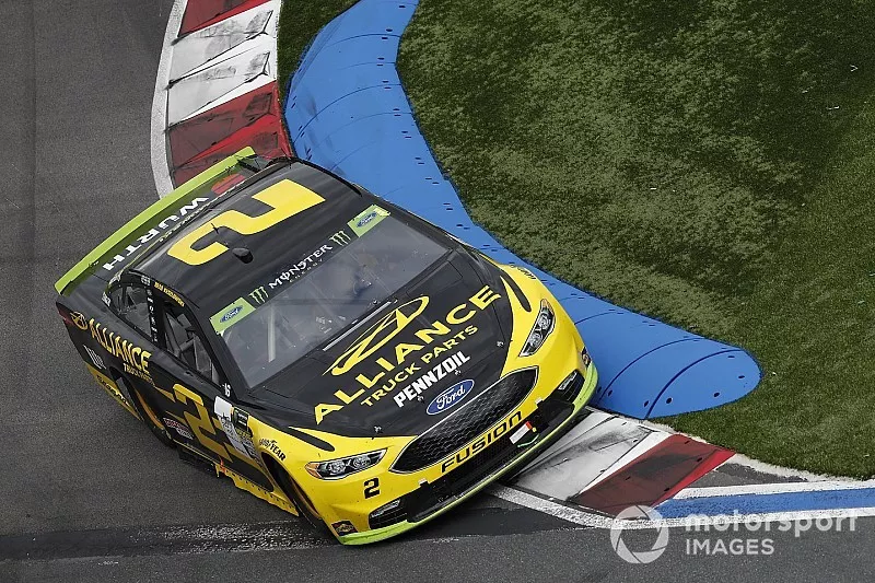 Brad Keselowski, Team Penske, Ford Fusion Alliance Truck Parts