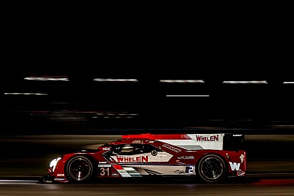 Rolex 24, Hour 6: Derani hits the front for Action Express