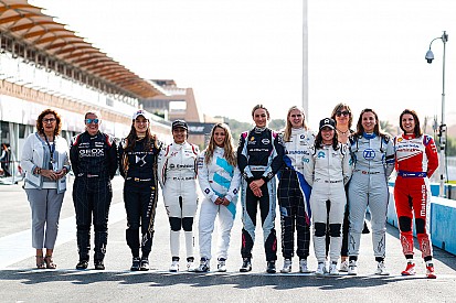 Las fotos del test más femenino de Fórmula E