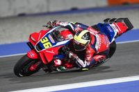 Mir: "Llevas la moto al l&iacute;mite, miras los cronos y son un segundo m&aacute;s r&aacute;pido que en 2024"