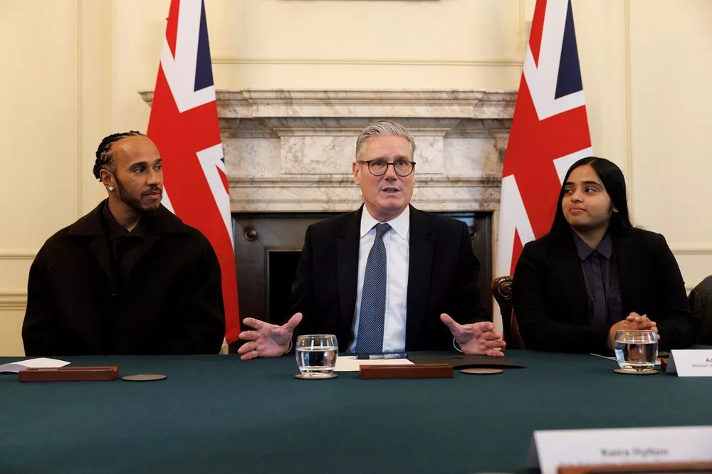 Lewis Hamilton visits UK Prime Minister Keir Starmer with Mission 44
