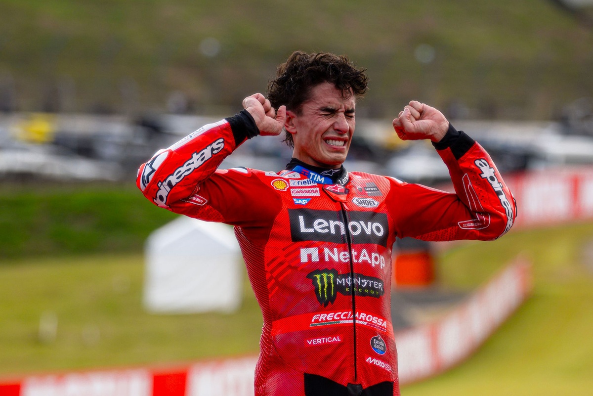 L'émotion de Márquez partagée par Quartararo : 