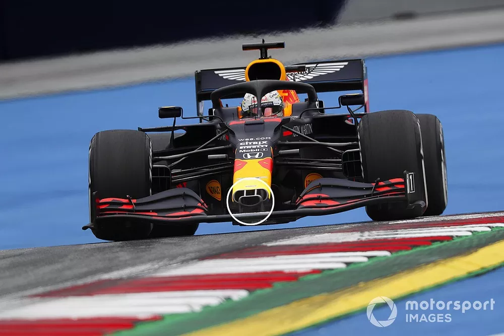 Nez de la Red Bull RB16 pilot&eacute;e par Max Verstappen
