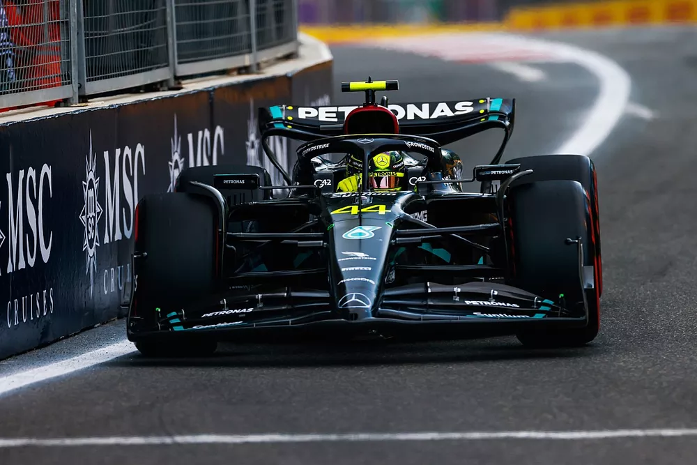 Lewis Hamilton, Mercedes F1 W14
