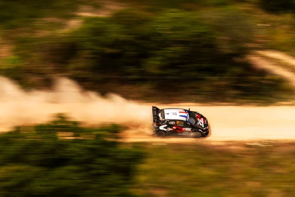 S&eacute;bastien Ogier, Vincent Landais, Toyota Gazoo Racing WRT Toyota GR Yaris Rally1