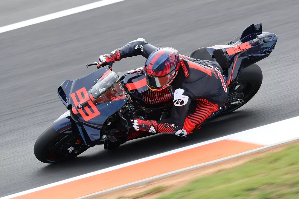 Marc M&aacute;rquez debuta con la Ducati y Gresini