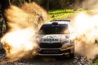 Lider odpowiedział, awans Kajetanowicza