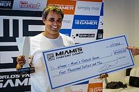 Montoya demuestra su talento en simuladores con victoria