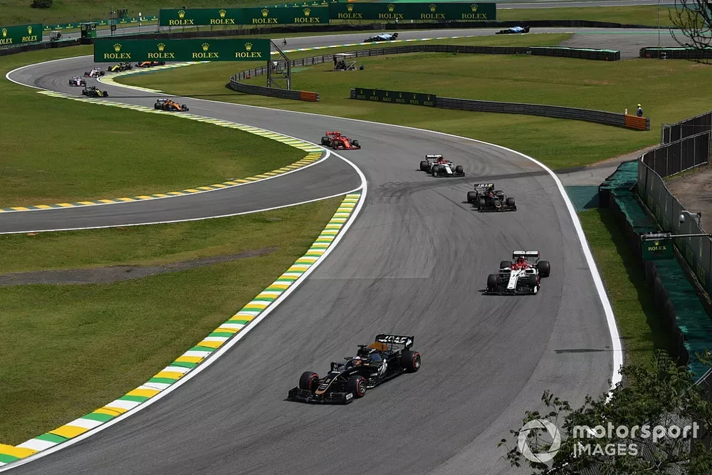 Romain Grosjean, Haas F1 Team VF-19, Kimi Raikkonen, Alfa Romeo Racing C38, Kevin Magnussen, Haas F1 Team VF-19,  Antonio Giovinazzi, Alfa Romeo Racing C38