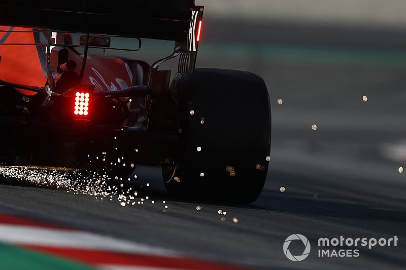 Egymás mellett Vettel és Hamilton köre: a várva várt felvétel