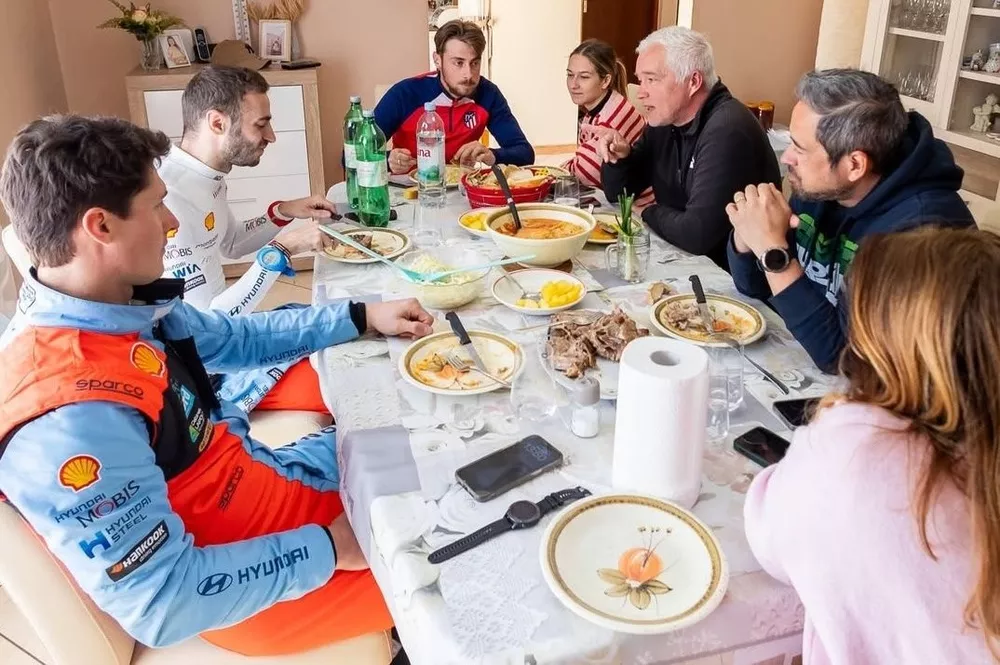 Adrien Fourmaux, Alex Coria, Hyundai Motorsport, pranzo con una famiglia in Croazia