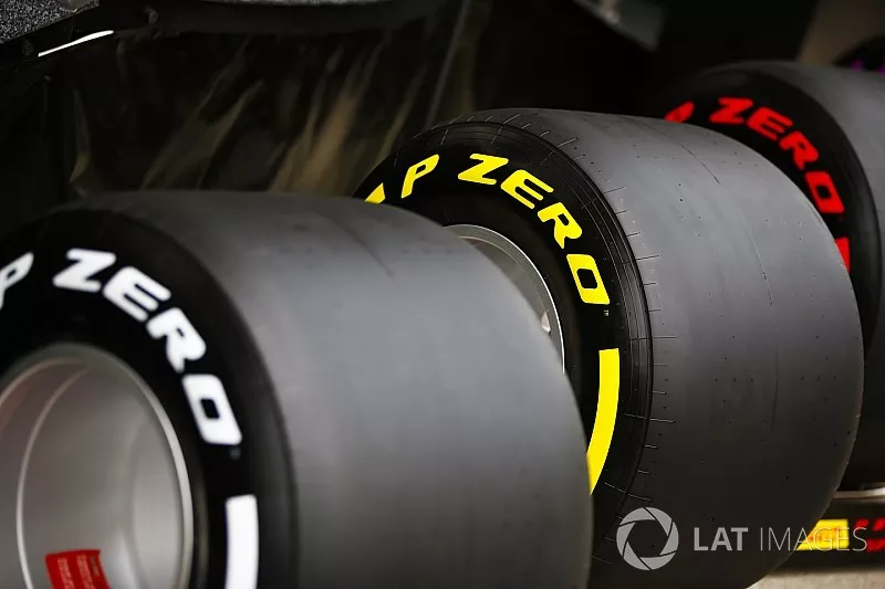 Pirelli banden