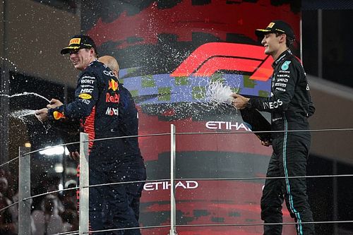 Russell no está "desesperado" y se inspira en Verstappen