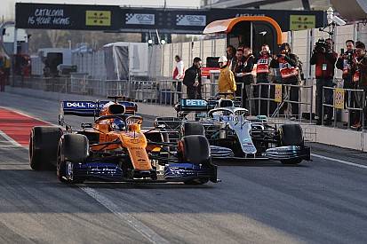 Galería: los F1 2019 ya ruedan en el asfalto de Montmeló