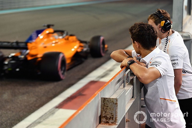 A McLaren vers formájában közölte az autóbemutató dátumát