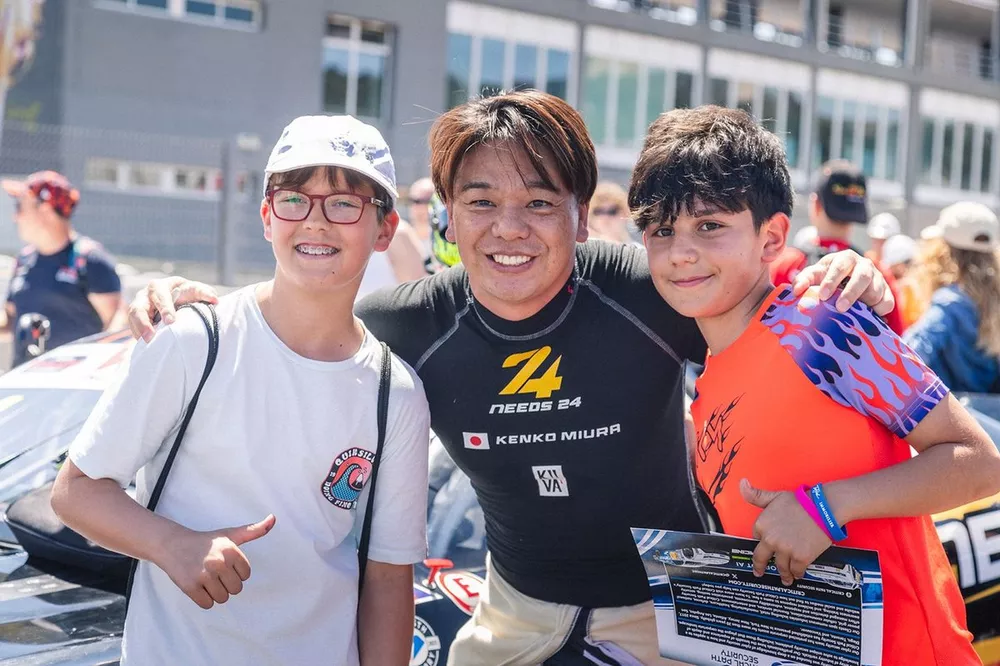 三浦健 NASCAR Xfinityシカゴ戦で三浦健光がスポット参戦「日本人があまり挑戦