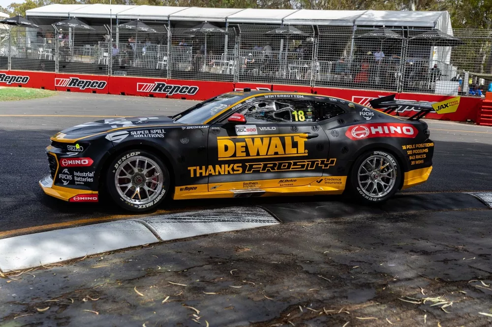 Mark Winterbottom, Team 18 Chevrolet Camaro ZL1