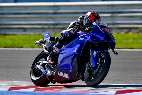 MotoGP: Novo V4 da Yamaha &eacute; promissor, mas &eacute; preciso evoluir, dizem pilotos