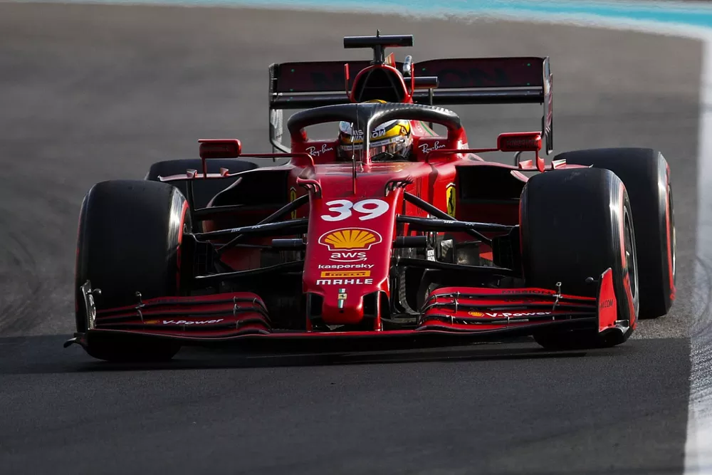 Robert Shwartzman, Ferrari SF21 