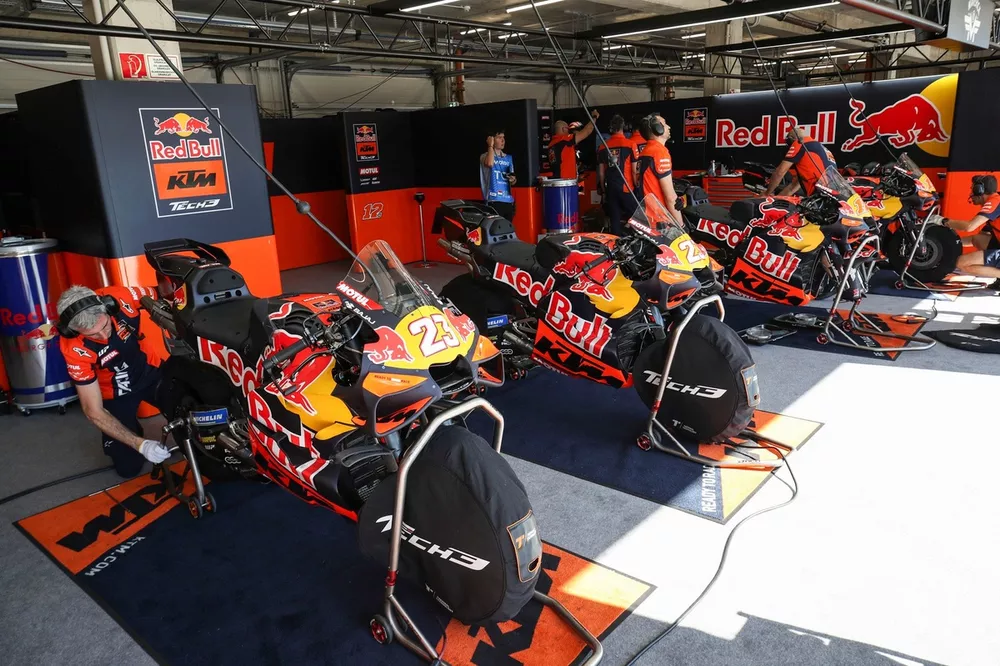 El box del Red Bull KTM Factory Racing