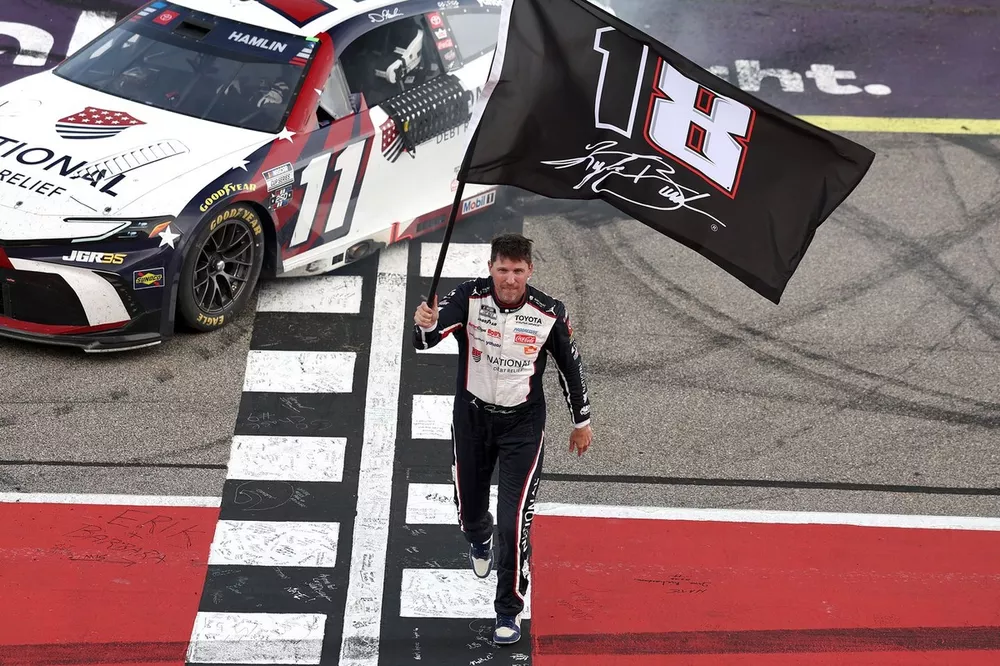 Denny Hamlin, Joe Gibbs Racing
