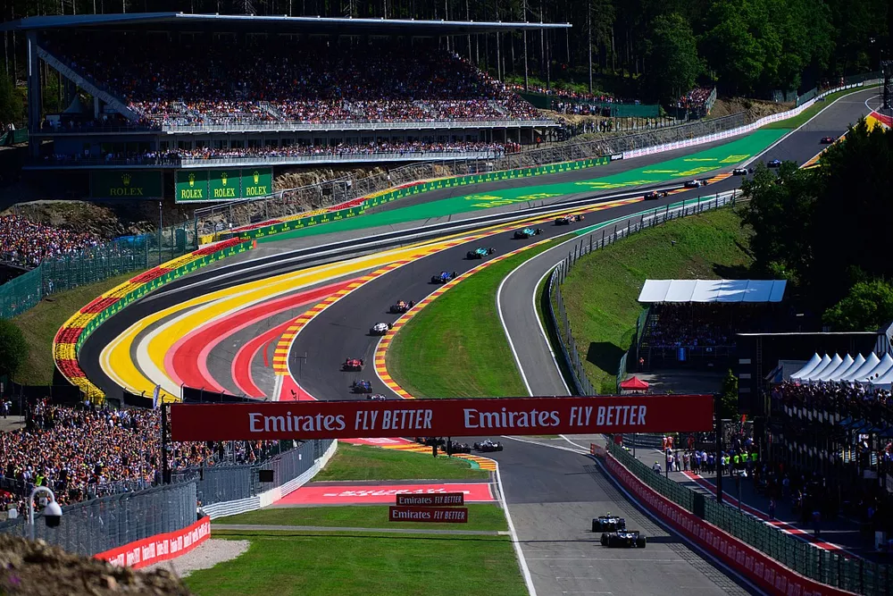 Eau Rouge track action