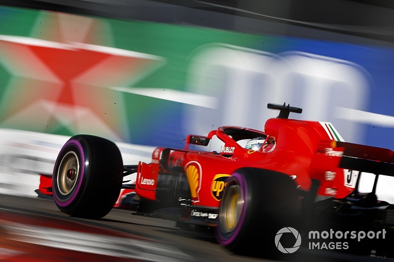 Ha Vettel lát egy rést vasárnap, akkor biztos rá fog menni