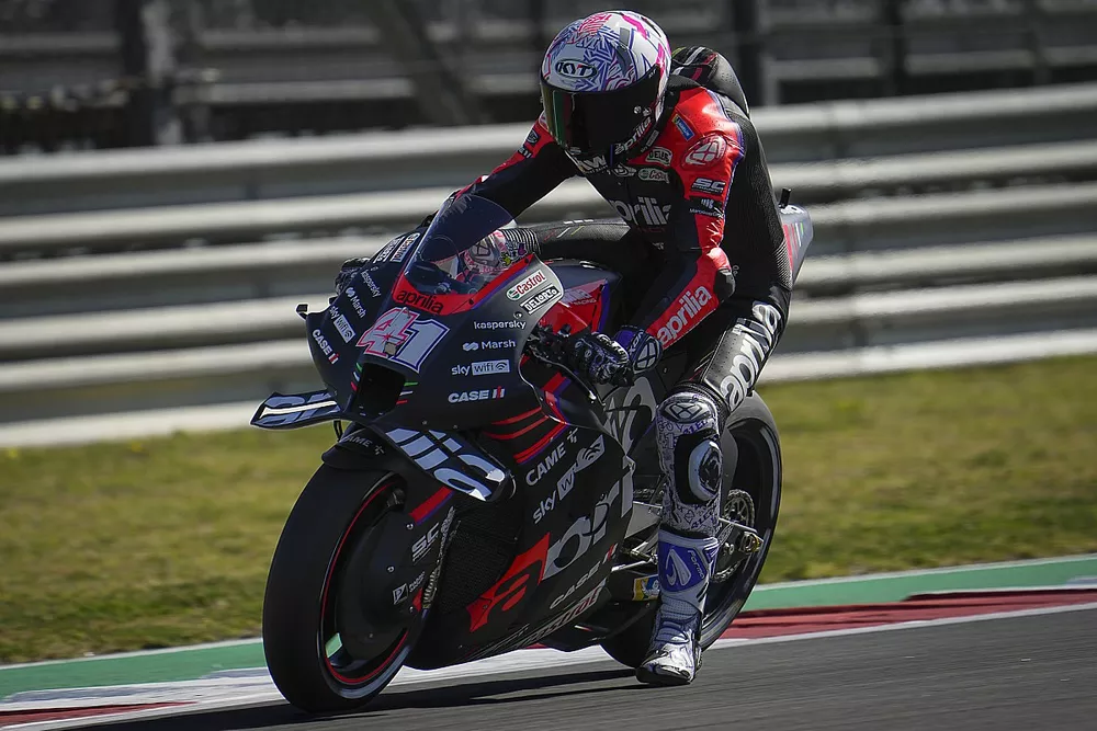 Aleix Espargaro, Aprilia Racing