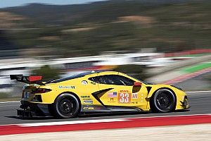 Do widowiska trzeba dwojga