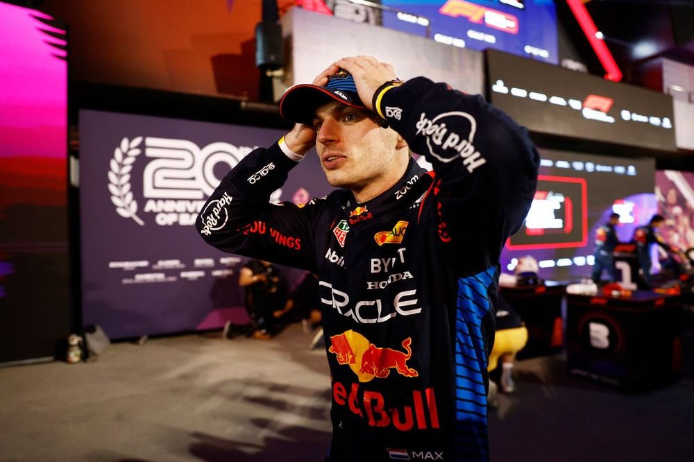 Max Verstappen, Red Bull Racing, 1ª posición, en Parc Ferme