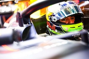 ¿Lawson ascendería a Red Bull y Hadjar a Racing Bulls?