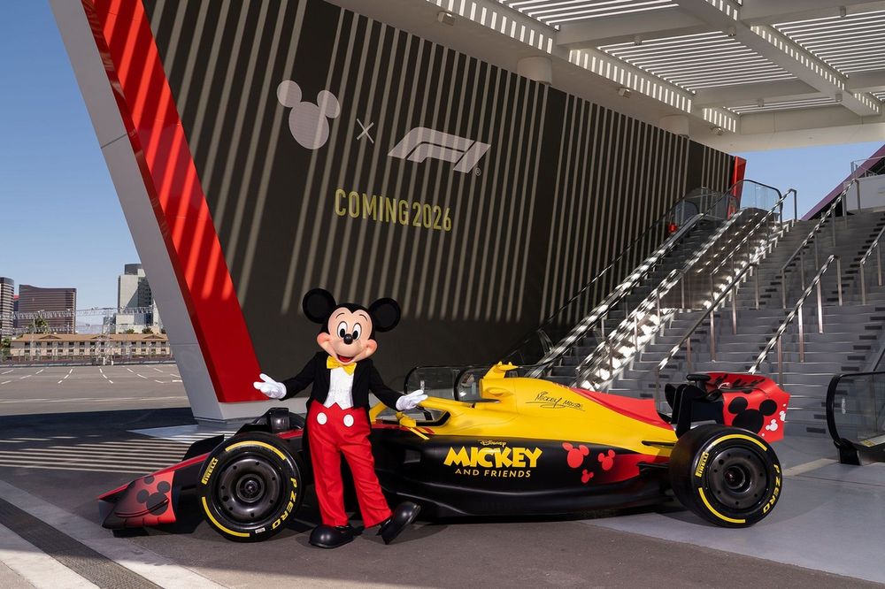 F1 x Disney, Mickey Mouse