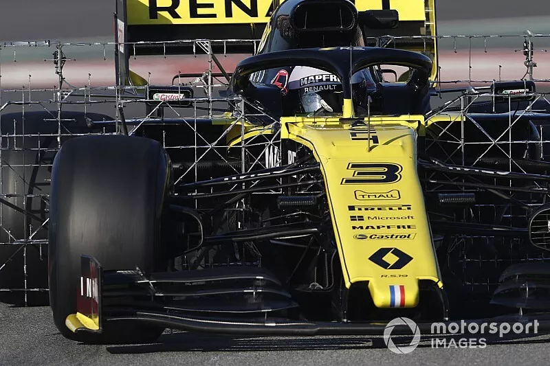 Daniel Ricciardo, Renault F1 Team R.S. 19  met aero sensoren