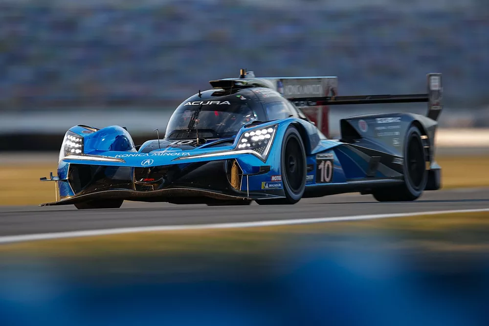 #10 Konica Minolta Acura ARX-06 Acura ARX-06: Ricky Taylor, Filipe Albuquerque, Louis Deletraz, Brendon Hartley
